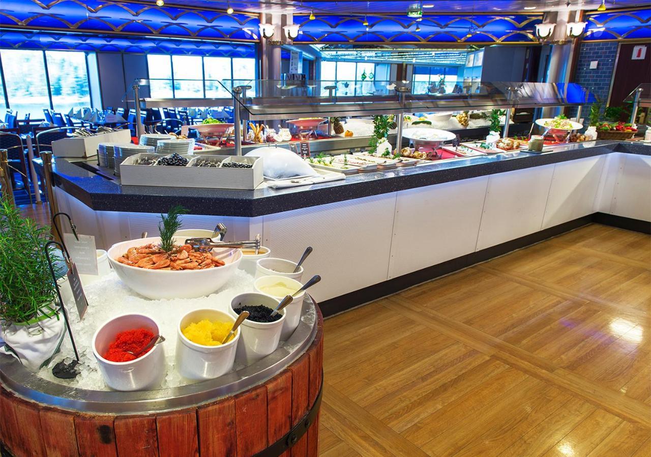 Viking Line Ferry Viking Cinderella - One-Way Journey From Helsinki To Stockholm Hotel Bagian luar foto
