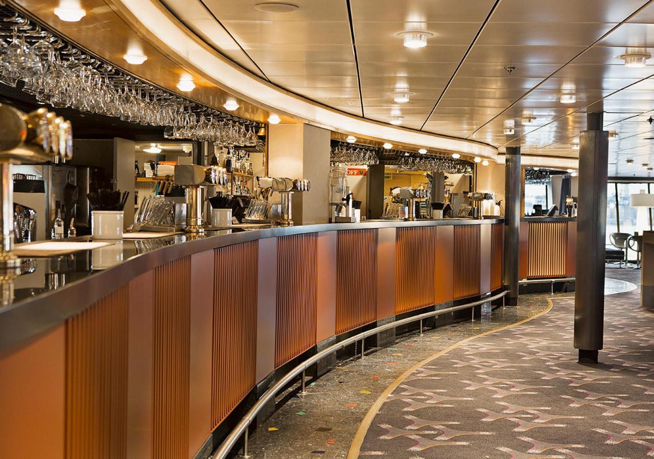 Viking Line Ferry Viking Cinderella - One-Way Journey From Helsinki To Stockholm Hotel Bagian luar foto