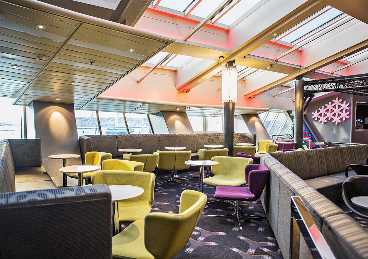 Viking Line Ferry Viking Cinderella - One-Way Journey From Helsinki To Stockholm Hotel Bagian luar foto